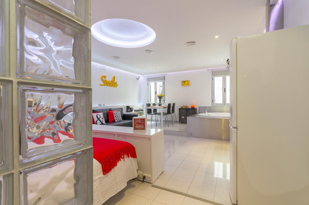 7rooms7 Gran Via Smile